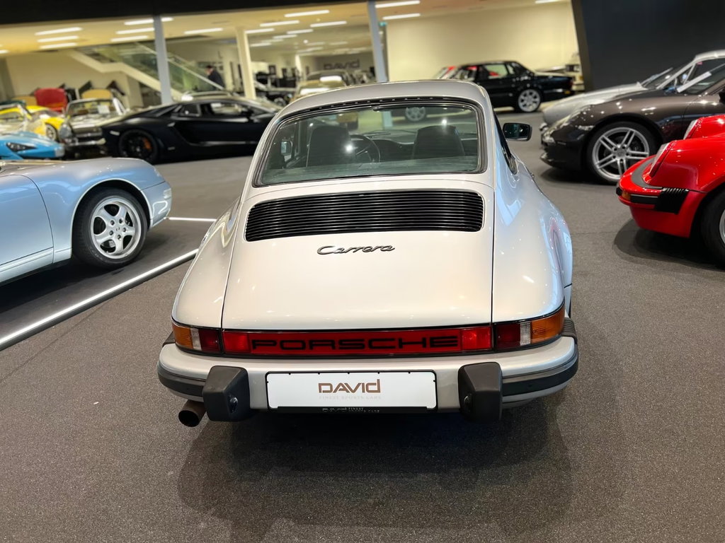 Porsche 911 Carrera 3.2