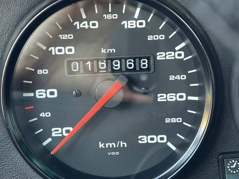 Porsche 993 Carrera 4S