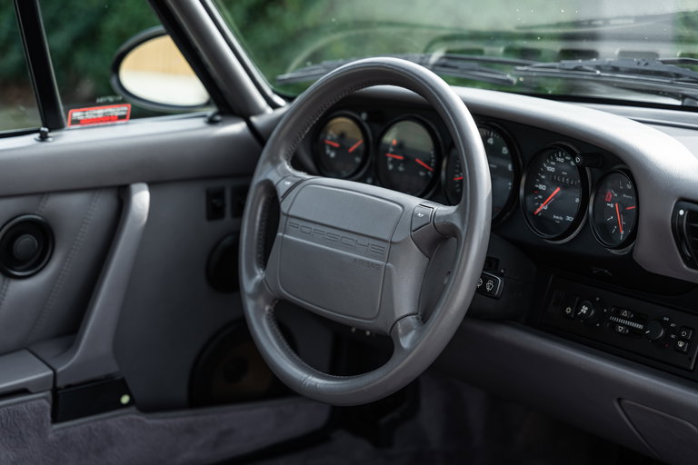 Porsche 964 Carrera 4