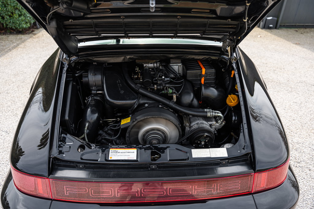 Porsche 964 Carrera 4