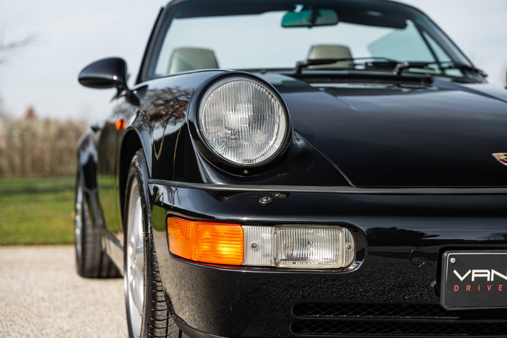 Porsche 964 Carrera 4