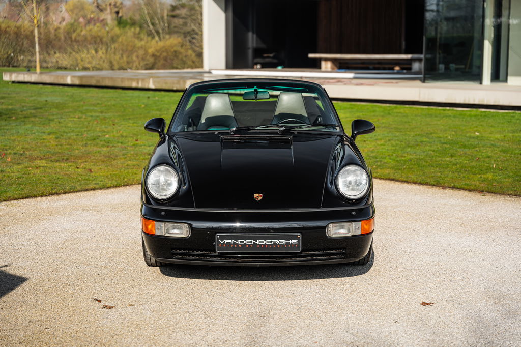 Porsche 964 Carrera 4