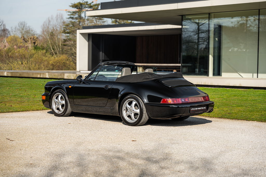 Porsche 964 Carrera 4
