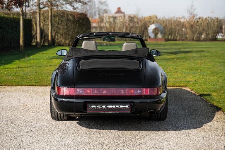 Porsche 964 Carrera 4