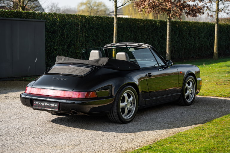 Porsche 964 Carrera 4