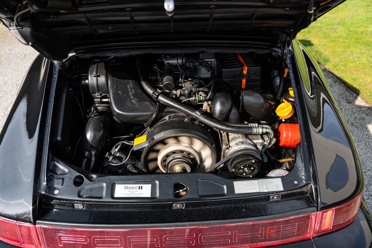 Porsche 964 Carrera 4