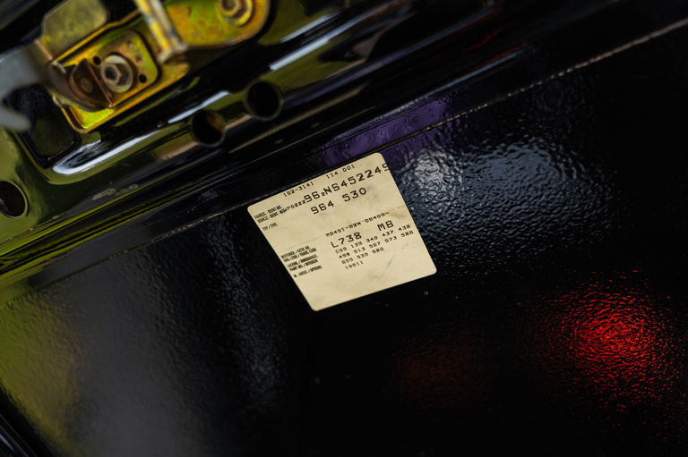 Porsche 964 Carrera 4