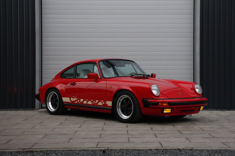 Porsche 911 Carrera 3.2