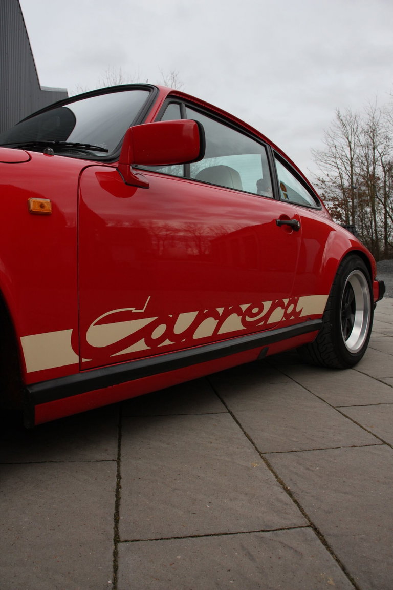 Porsche 911 Carrera 3.2