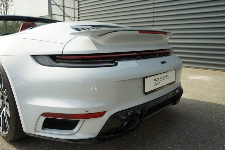 Porsche 992 Turbo