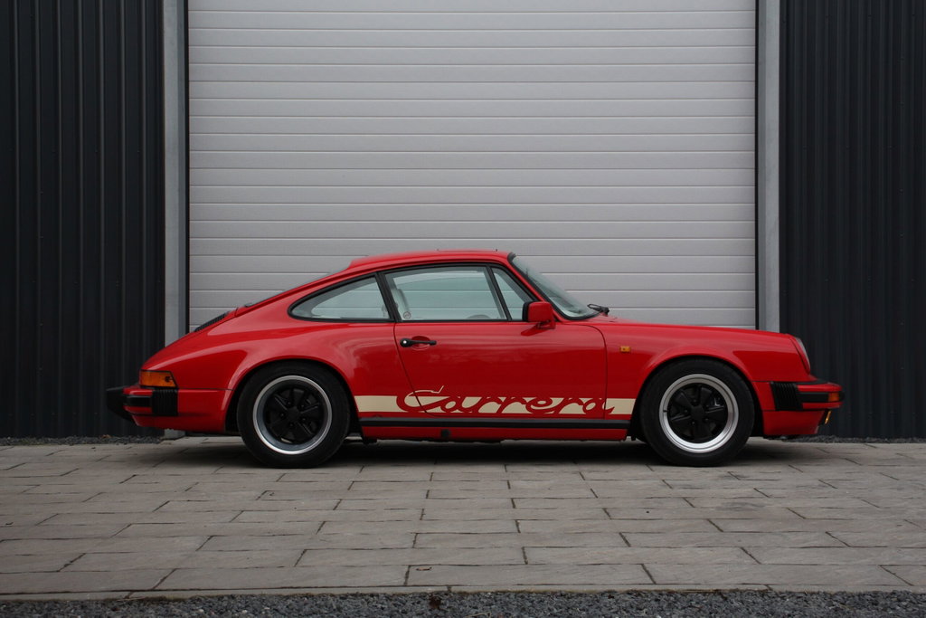 Porsche 911 Carrera 3.2