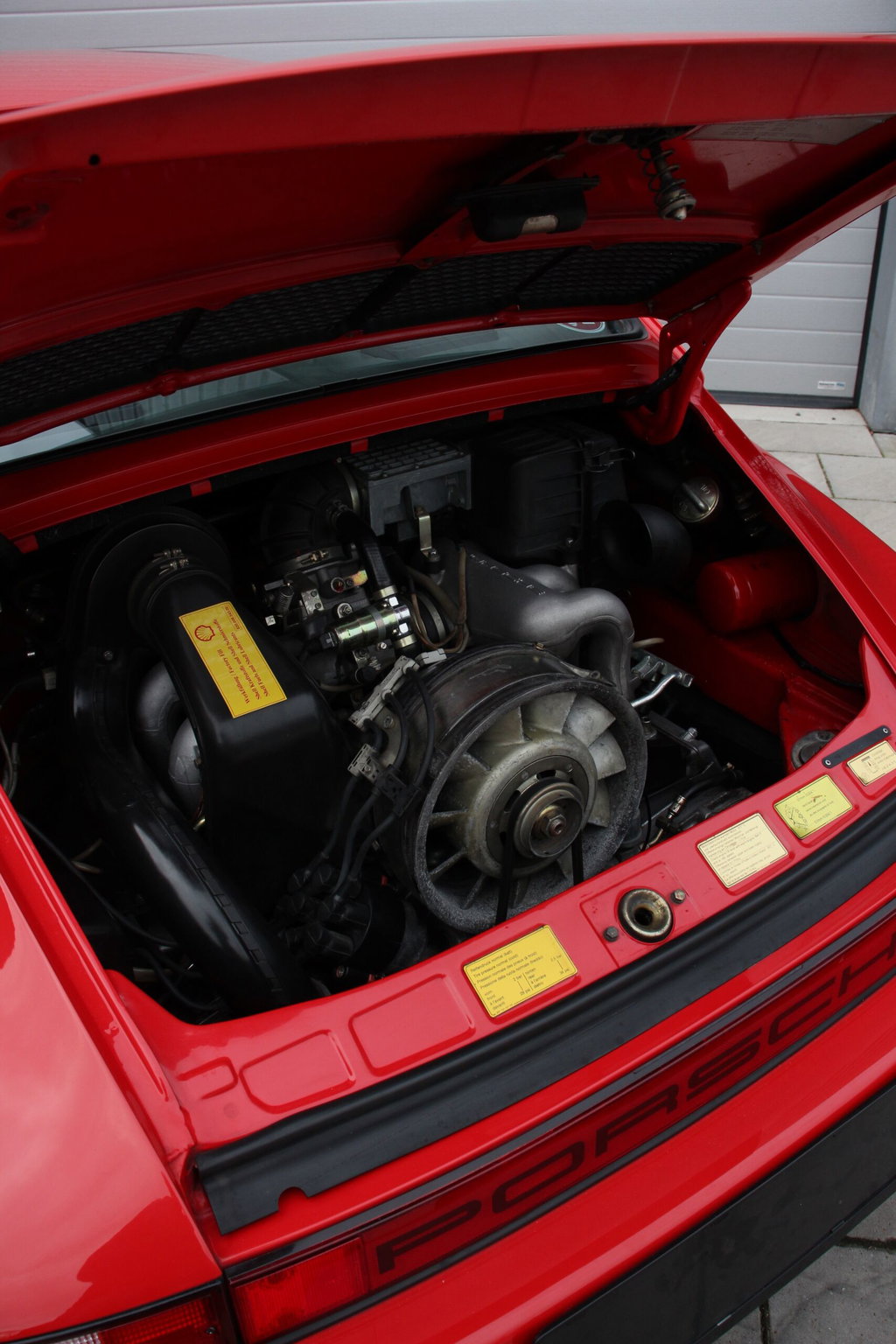 Porsche 911 Carrera 3.2