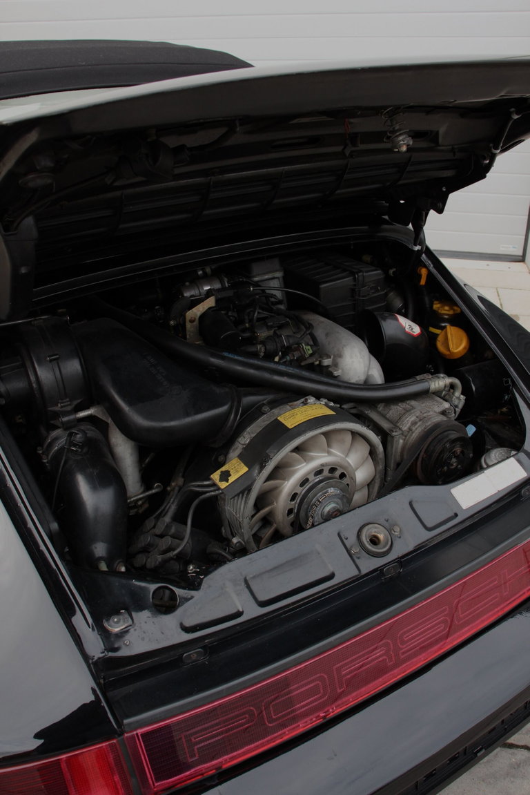 Porsche 964 Carrera 2