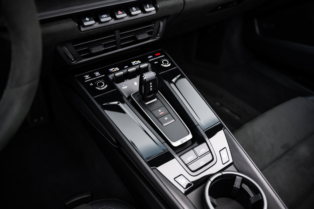 Porsche 992 Carrera GTS