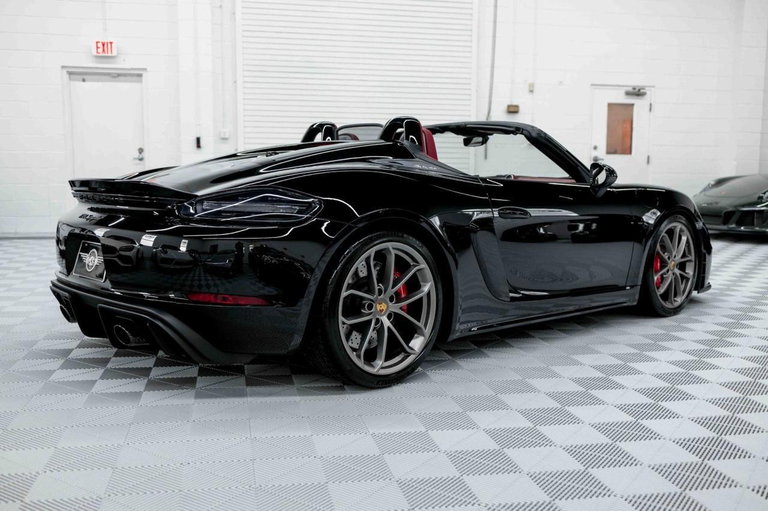 Porsche 718 Spyder