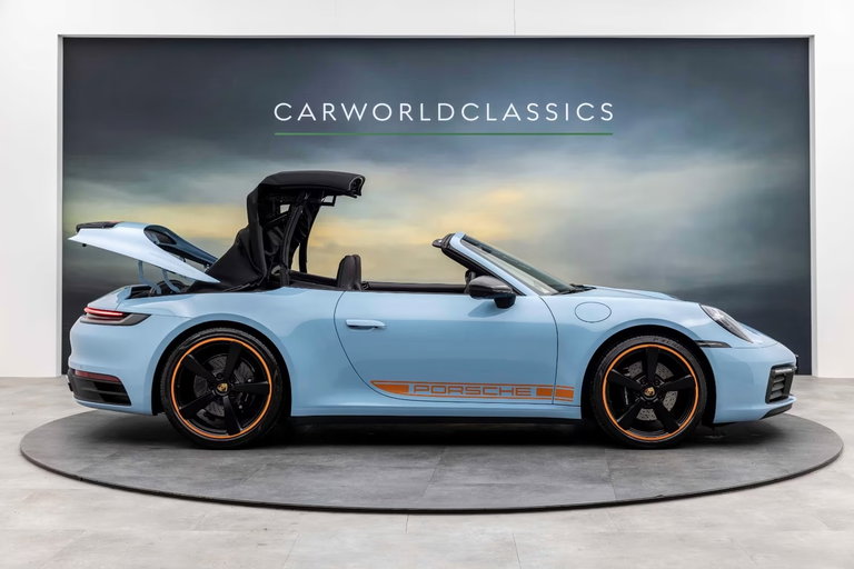 Porsche 992 Carrera 4S