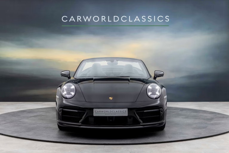 Porsche 992 Carrera 4S