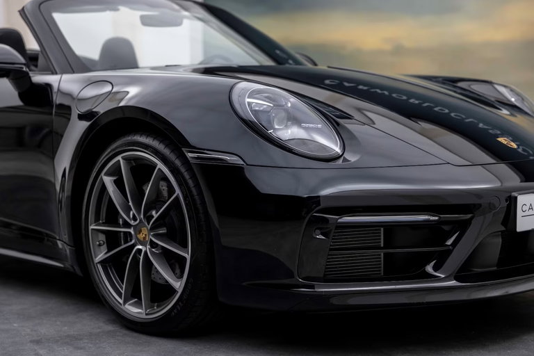 Porsche 992 Carrera 4S