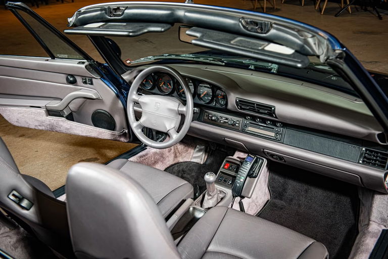 Porsche 993 Carrera 4