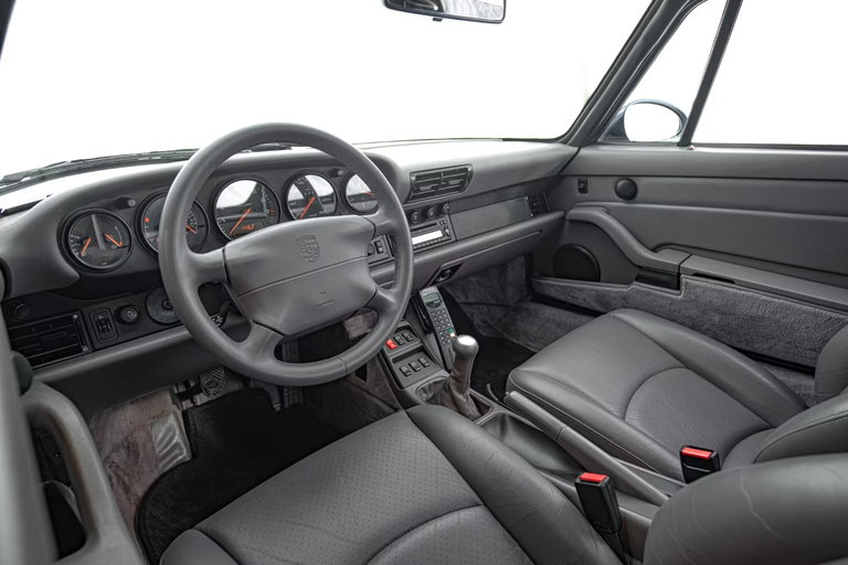 Porsche 993 Carrera 4