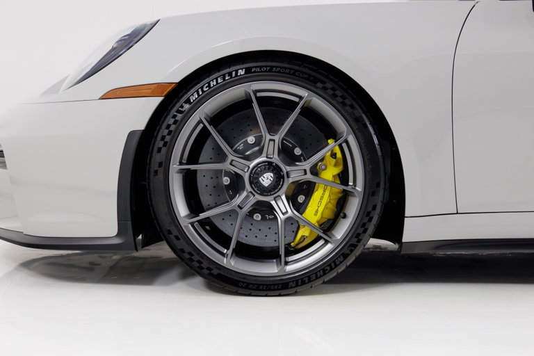 Porsche 992 GT3 Touring