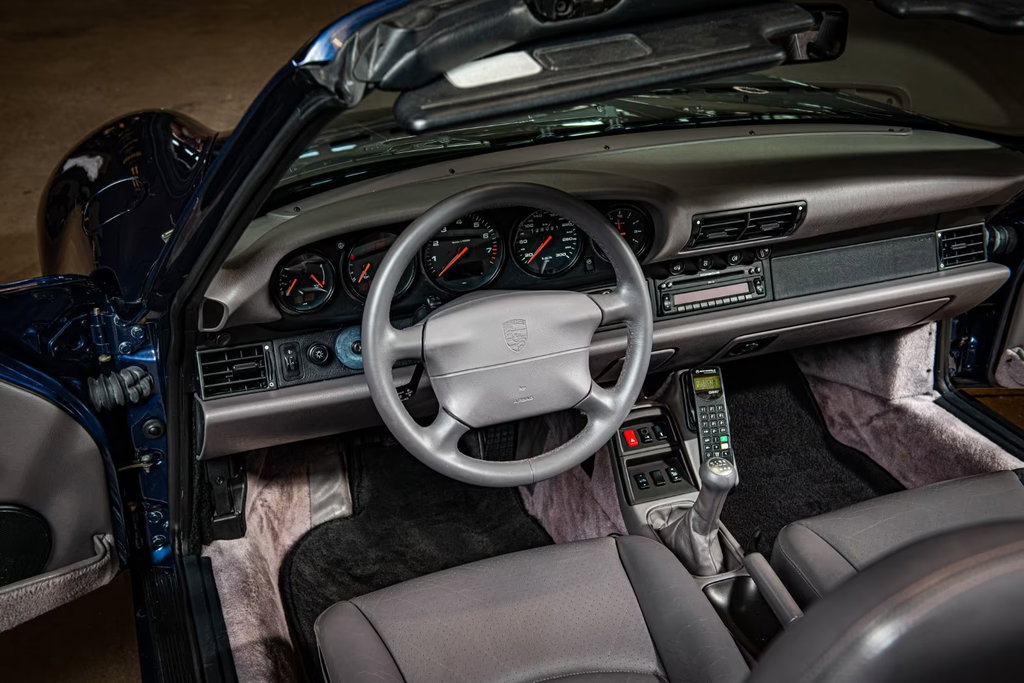 Porsche 993 Carrera 4