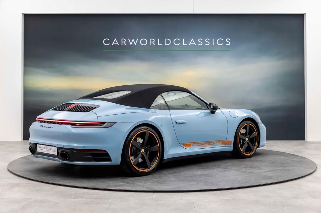 Porsche 992 Carrera 4S