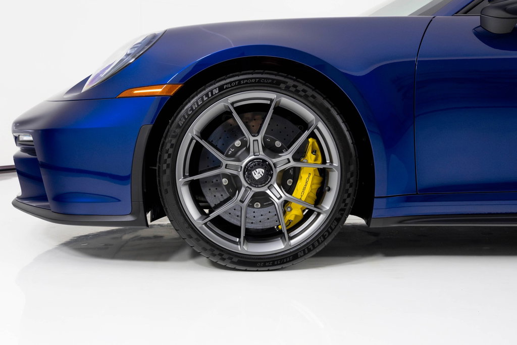 Porsche 992 GT3 Touring