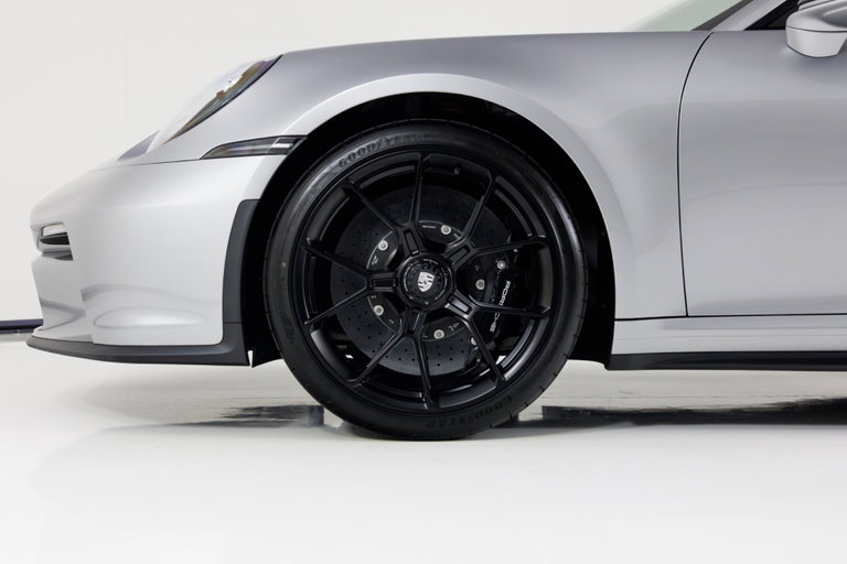 Porsche 992 GT3 Touring