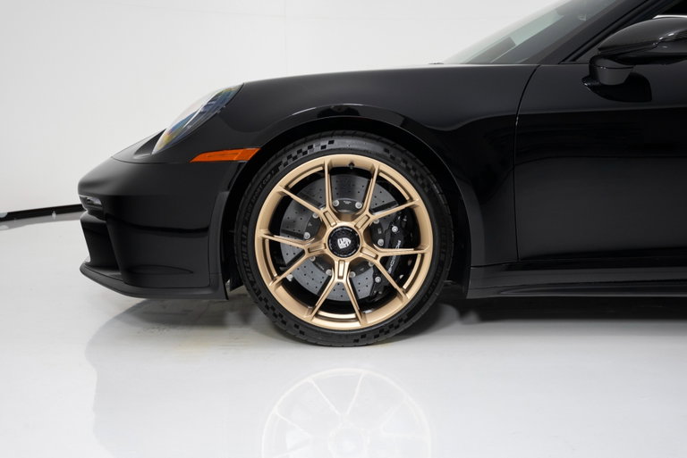 Porsche 992 GT3 Touring