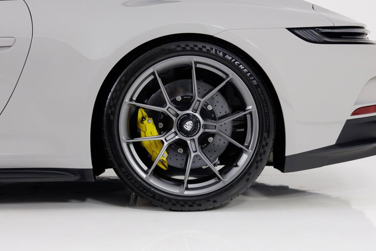 Porsche 992 GT3 Touring