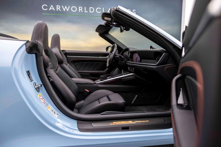 Porsche 992 Carrera 4S