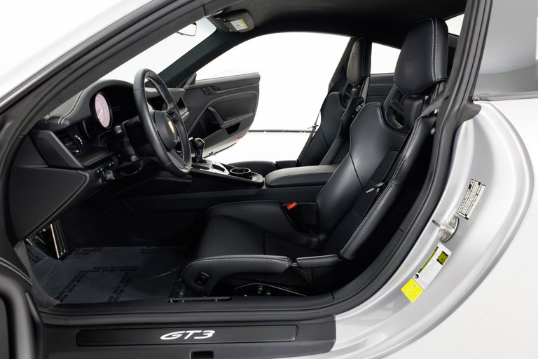 Porsche 992 GT3 Touring