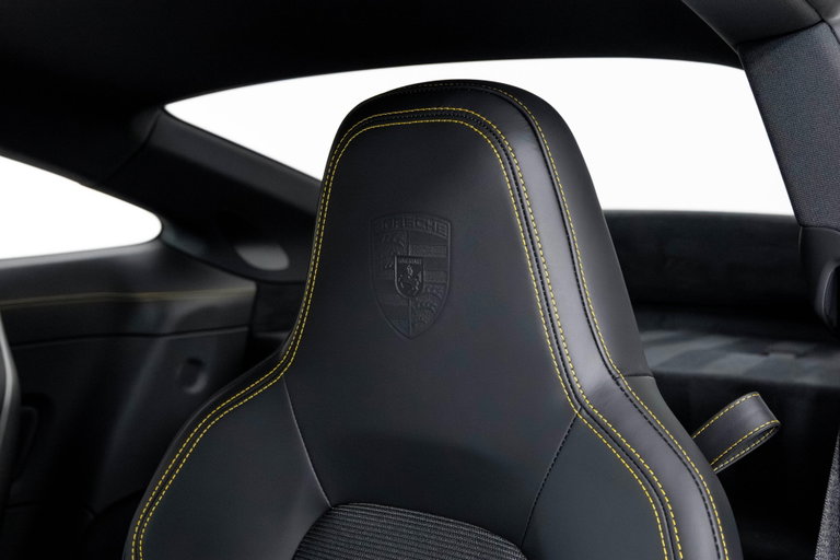 Porsche 992 GT3 Touring