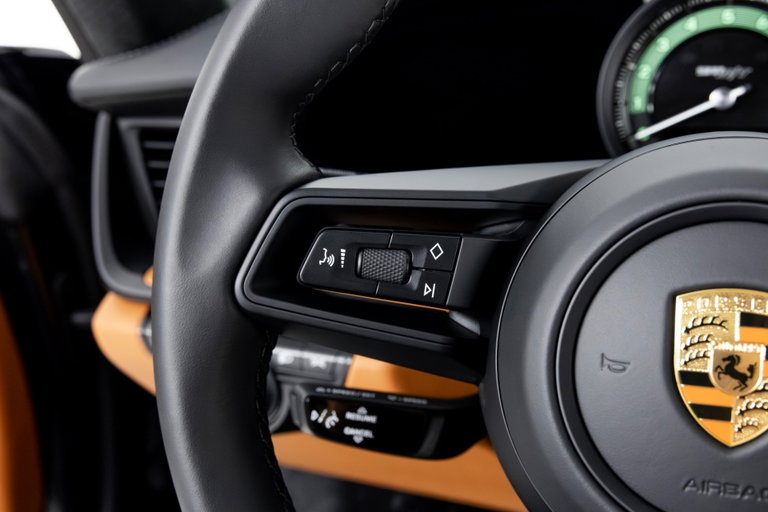 Porsche 911 S/T