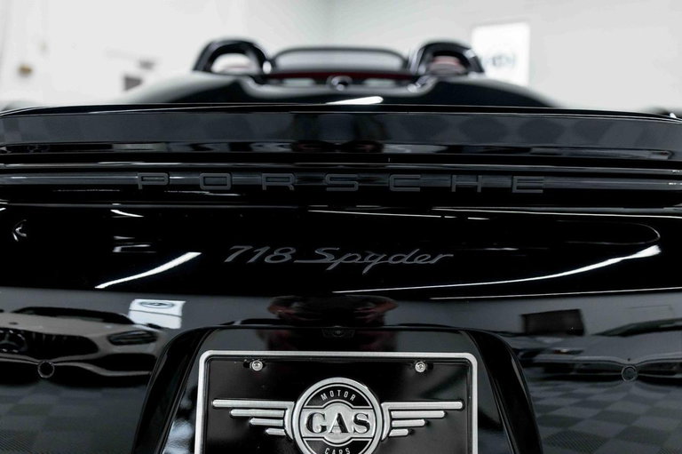 Porsche 718 Spyder