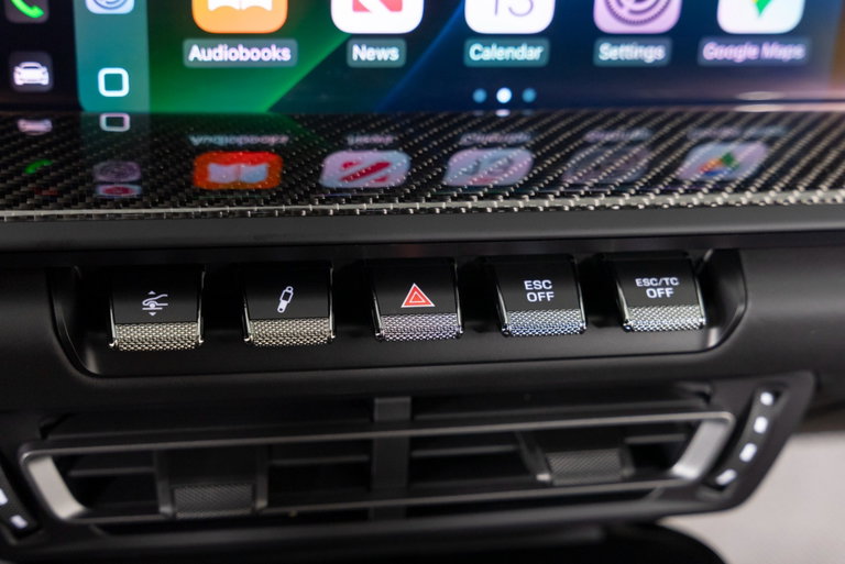 Porsche 992 GT3 Touring