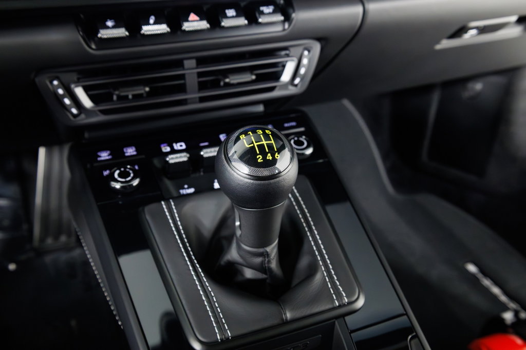 Porsche 992 GT3 Touring