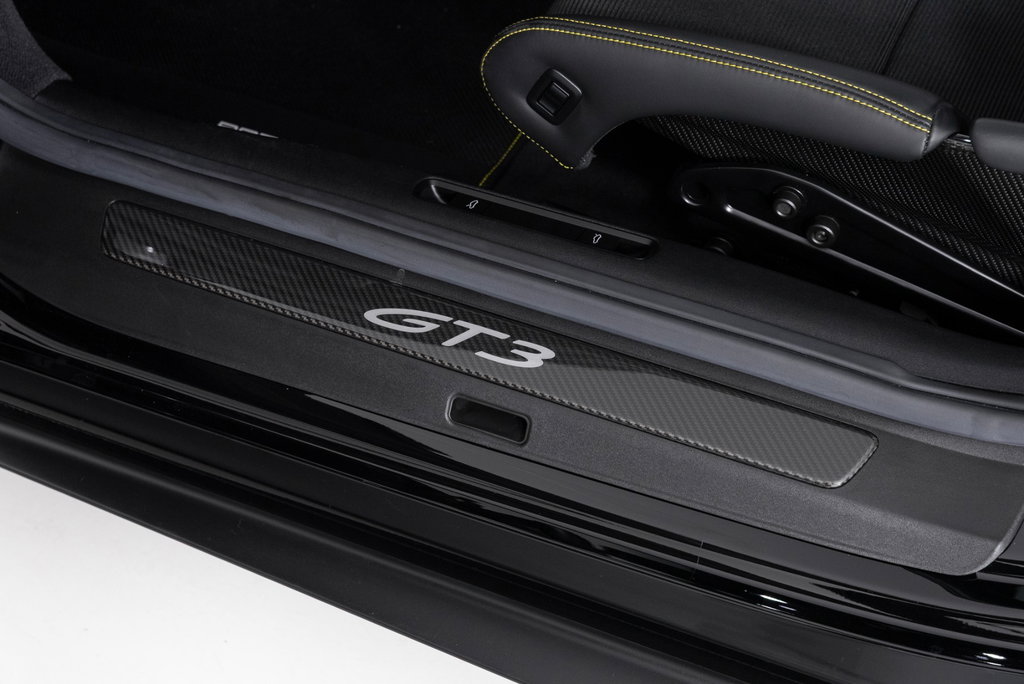 Porsche 992 GT3 Touring