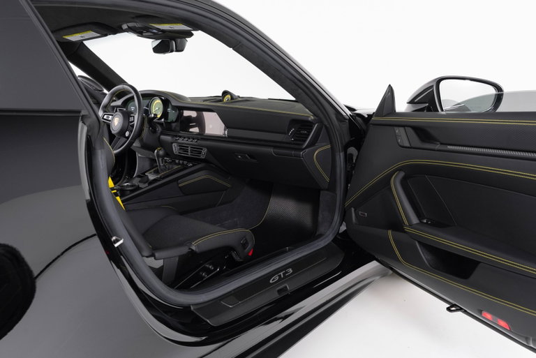 Porsche 992 GT3 Touring