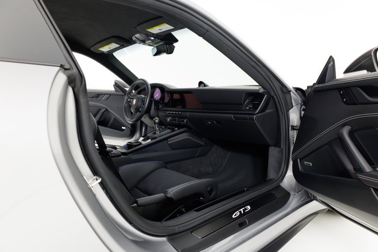 Porsche 992 GT3 Touring