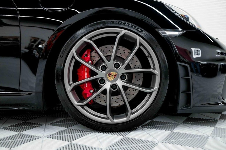 Porsche 718 Spyder