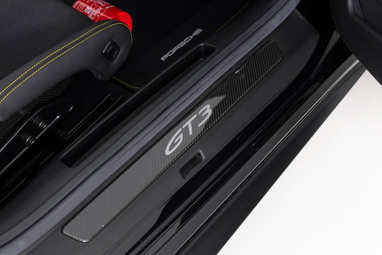 Porsche 992 GT3 Touring