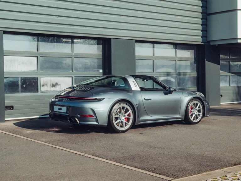 Porsche 992.2 Targa 4S