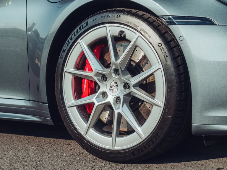 Porsche 992.2 Targa 4S