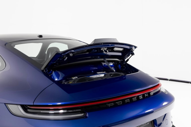 Porsche 992 GT3 Touring