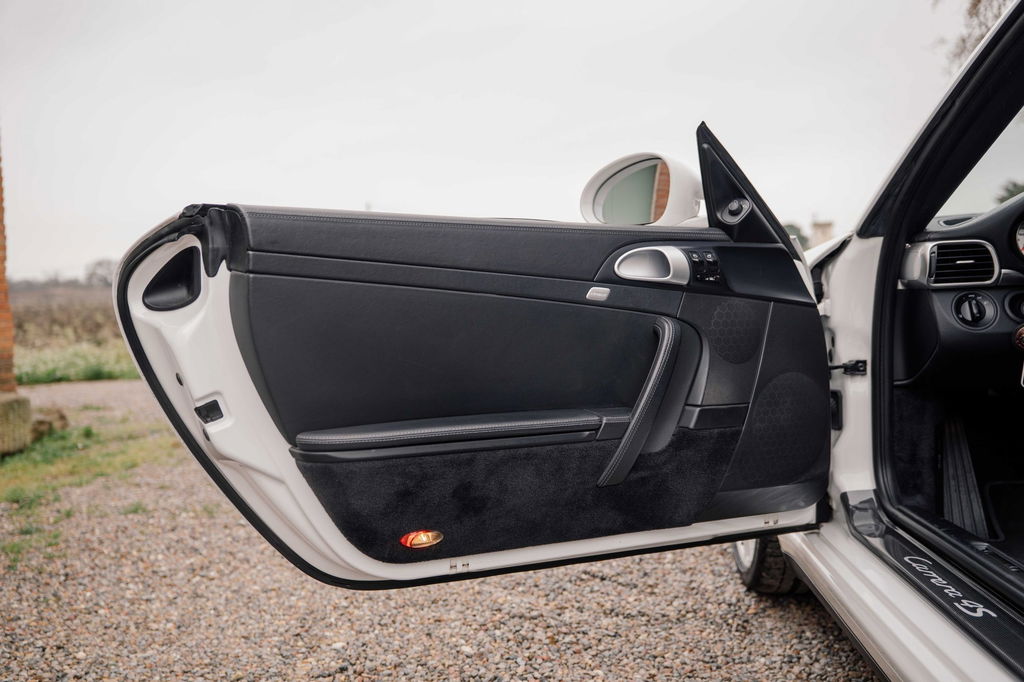 Porsche 997.2 Carrera 4S