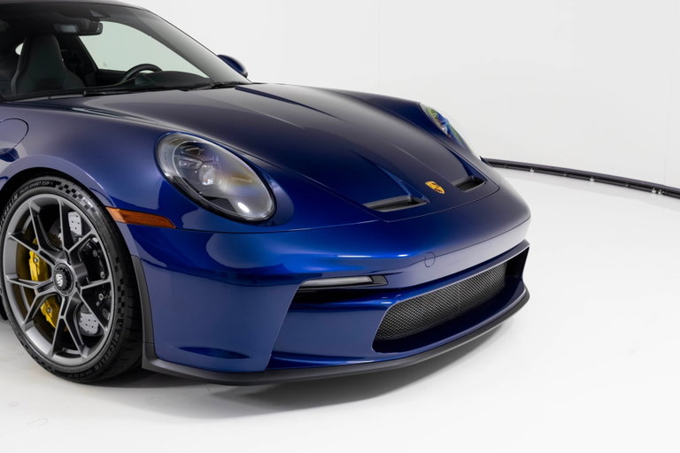 Porsche 992 GT3 Touring