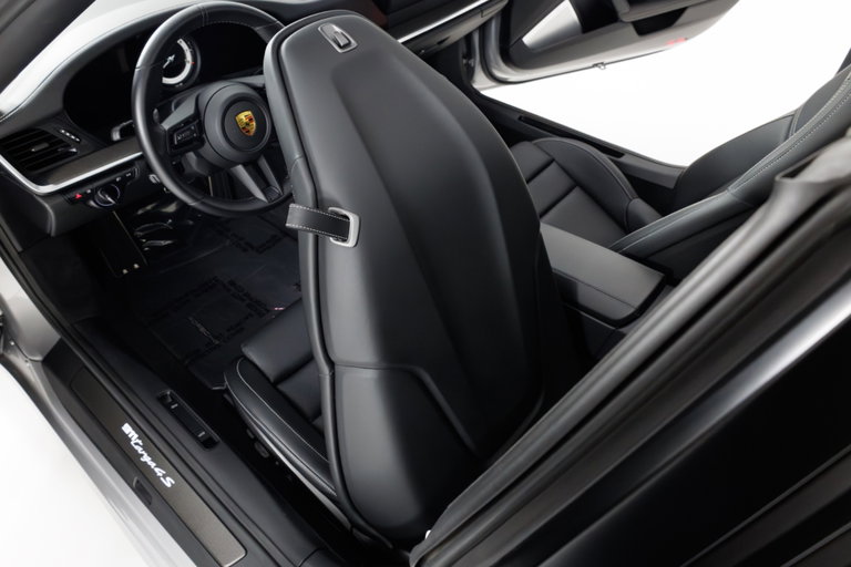Porsche 992 Targa 4S