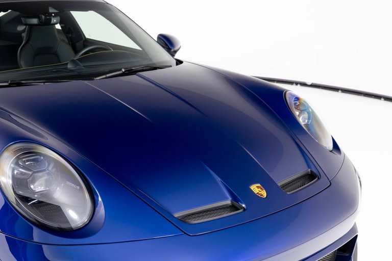 Porsche 992 GT3 Touring